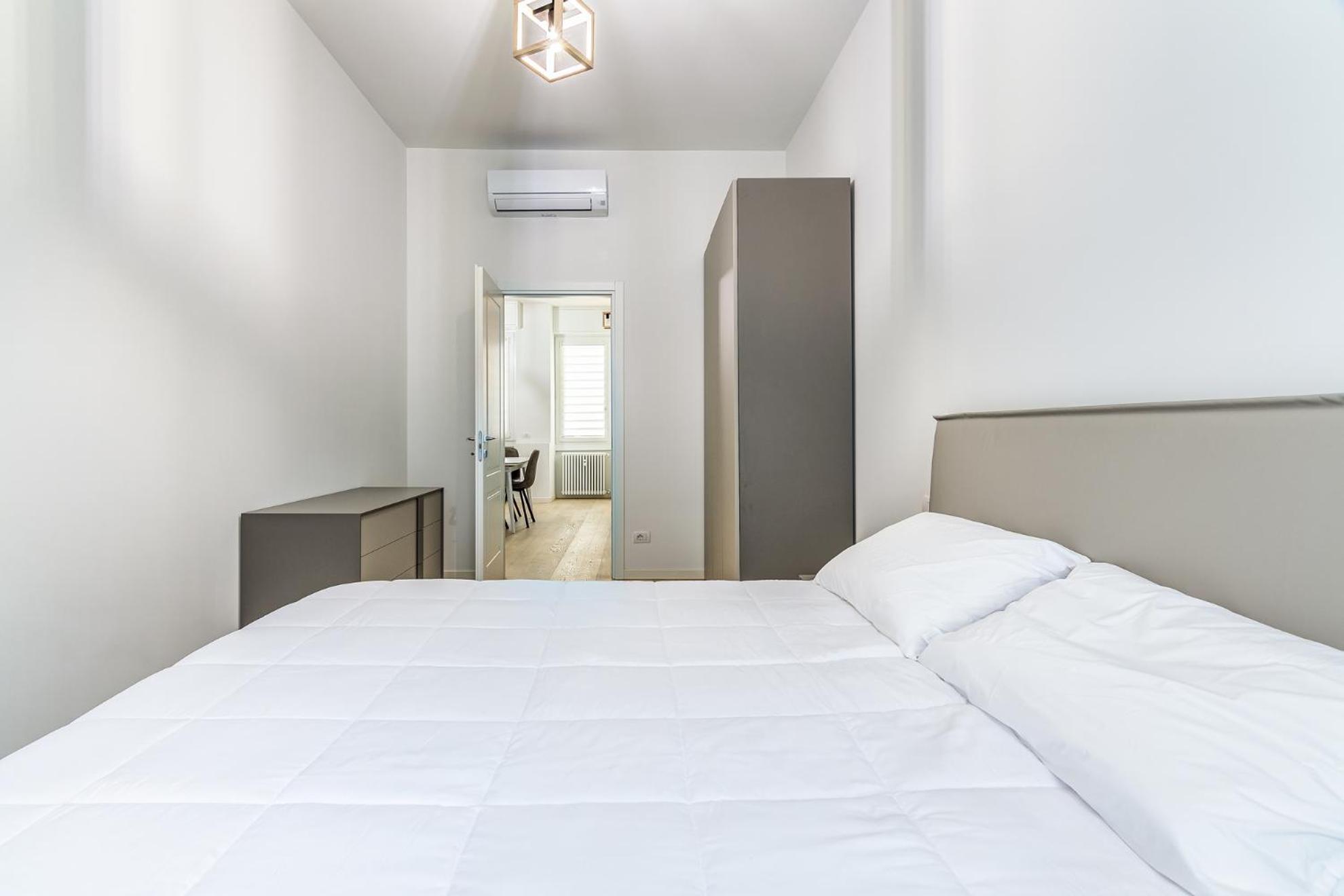 Pisani Apartment, Milan
